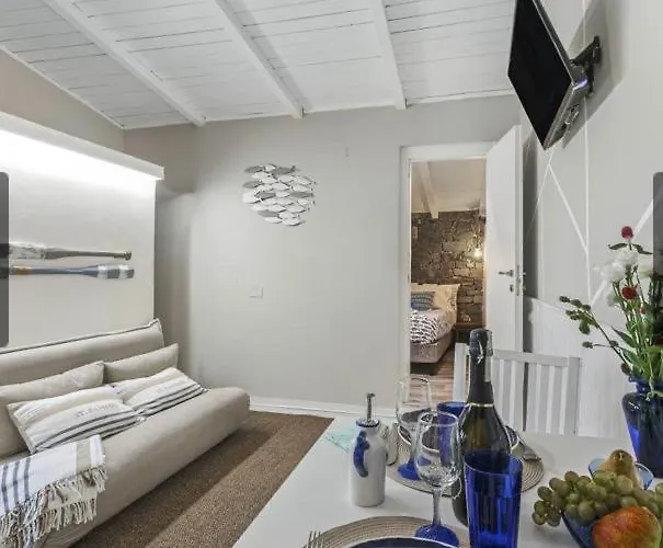 L' Acciuga Blu 蒙特马塞洛