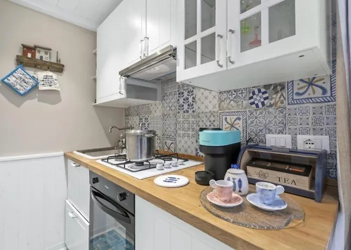 L' Acciuga Blu Alpehytte Montemarcello